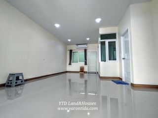 For rent そして for sale 4 Beds townhouse in Bang Phli, Samut Prakan