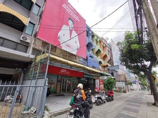 For sale 7 Beds retail Space in Chatuchak, Bangkok