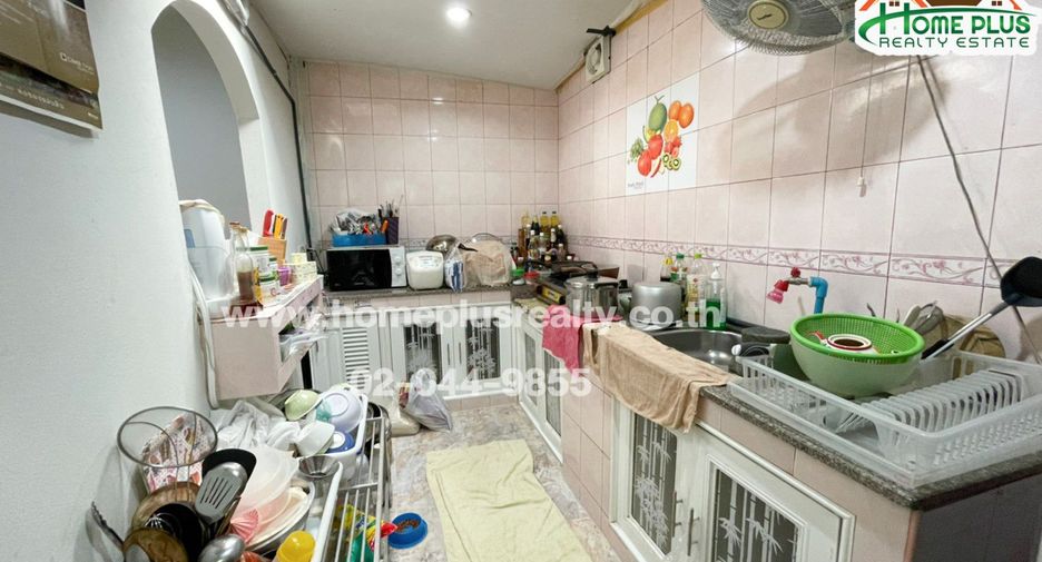 ขาย 3 ห้องนอน ทาวน์เฮ้าส์ ใน ปากเกร็ด, นนทบุรี