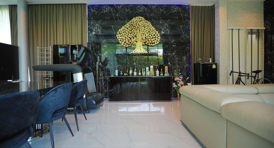 For rent 9 bedrooms house in Min Buri, Bangkok