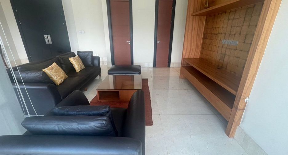 For sale 2 bedrooms condo in Sathon, Bangkok