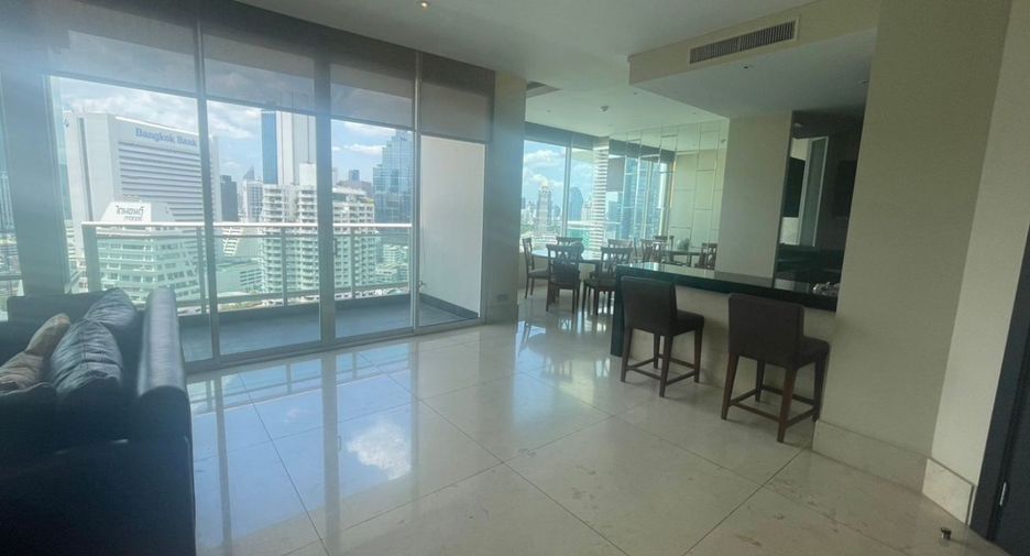 For sale 2 bedrooms condo in Sathon, Bangkok