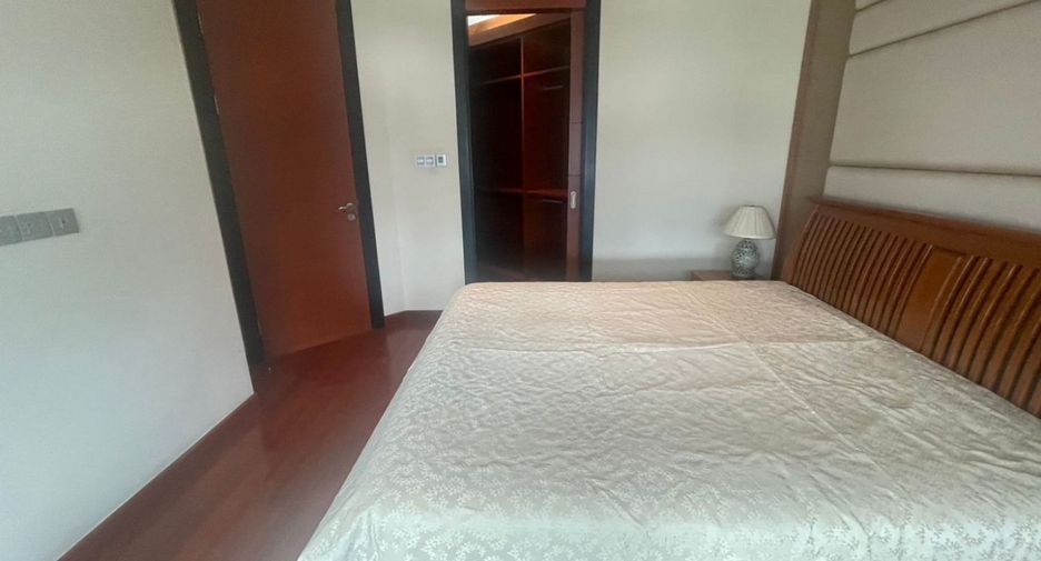 For sale 2 bedrooms condo in Sathon, Bangkok