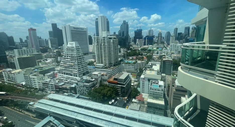 For sale 2 bedrooms condo in Sathon, Bangkok