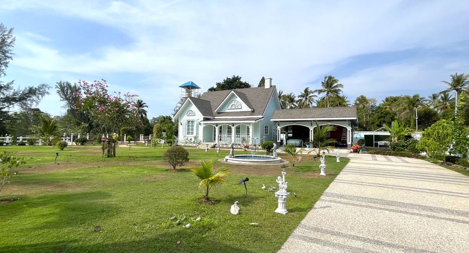 For sale 3 Beds villa in Takua Pa, Phang Nga