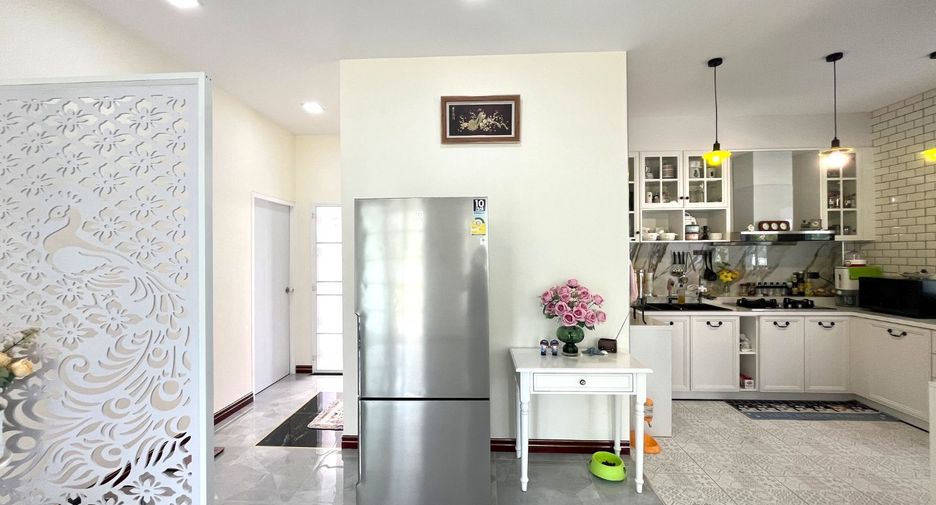 For sale 3 Beds villa in Takua Pa, Phang Nga