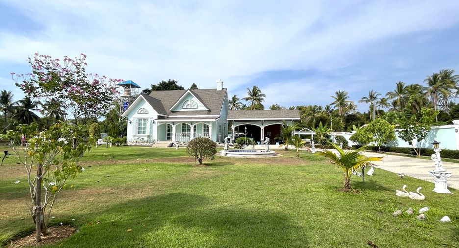 For sale 3 Beds villa in Takua Pa, Phang Nga