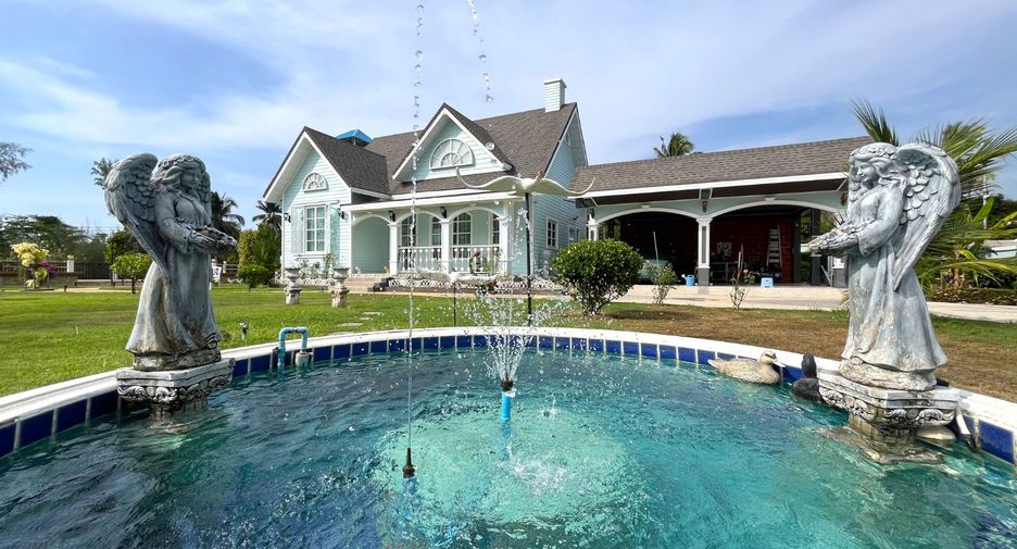 For sale 3 Beds villa in Takua Pa, Phang Nga