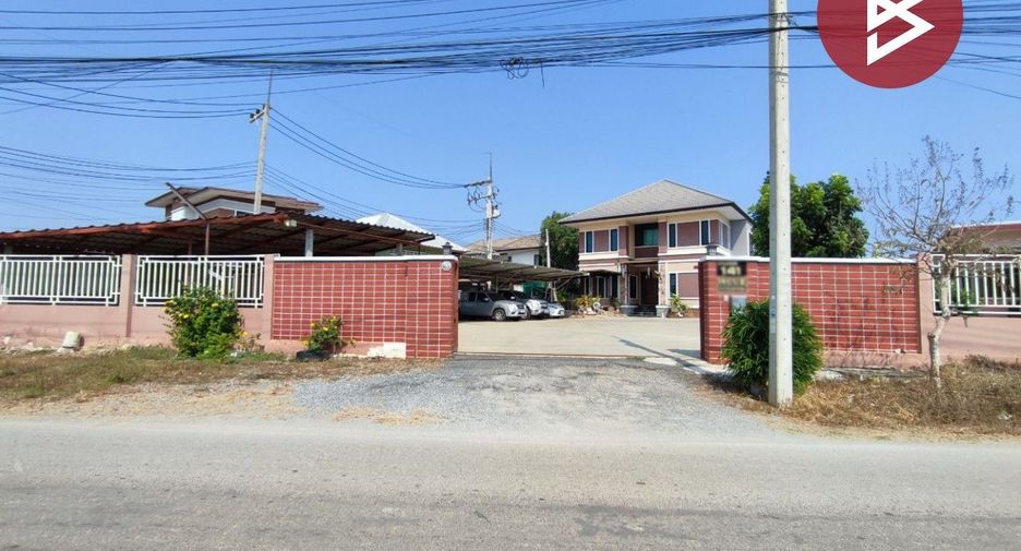 For sale 10 Beds house in Mueang Nakhon Pathom, Nakhon Pathom