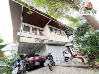 For sale 3 Beds house in Bang Phlat, Bangkok
