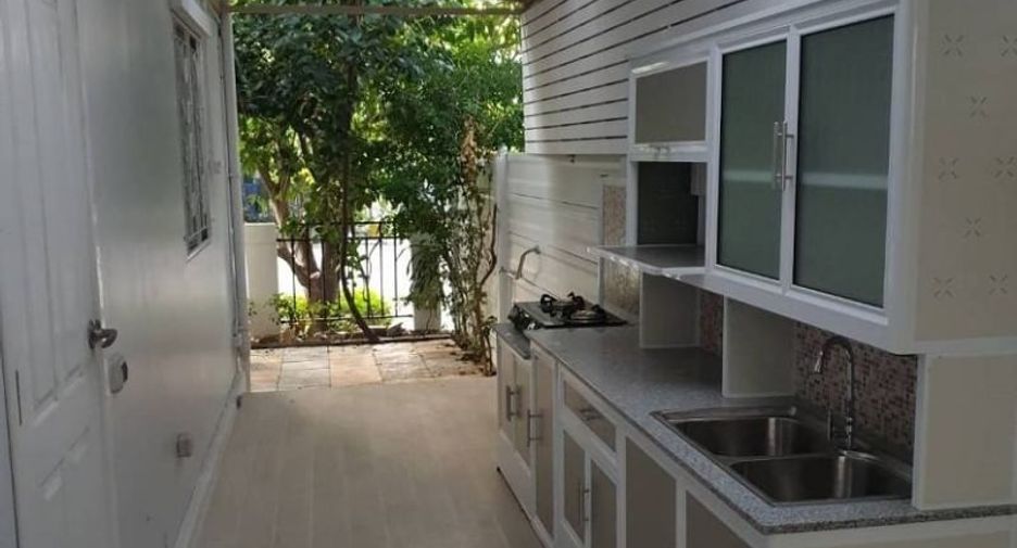 For rent studio apartment in Bang Phli, Samut Prakan