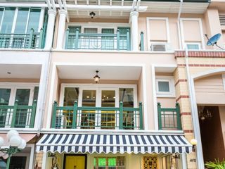 For rent 3 Beds townhouse in Lat Phrao, Bangkok