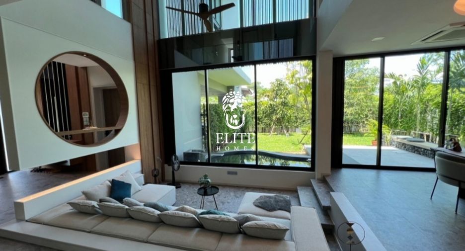 Casa en alquiler de 4 habitaciones en Saphan Sung, Bangkok