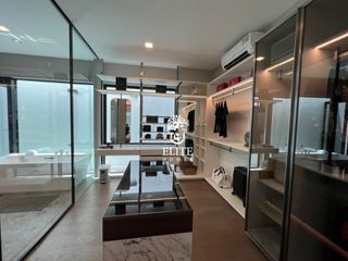 For rent 4 bedrooms house in Saphan Sung, Bangkok