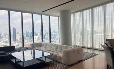 For rent 3 bed condo in Khlong San, Bangkok