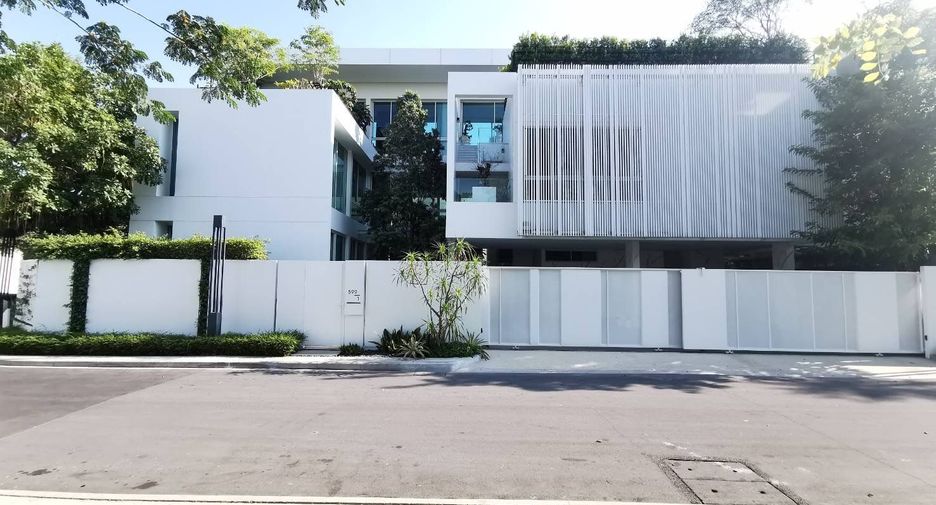 Продажа 4 спальни дом в Буенг Кум, Бангкок