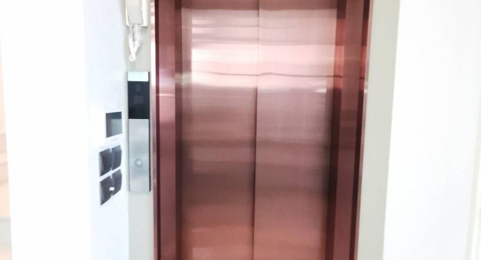 Продажа 4 спальни дом в Буенг Кум, Бангкок