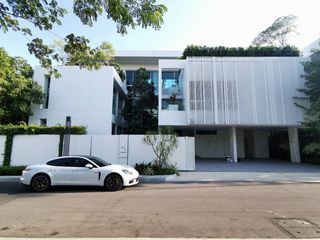 For sale 4 bedrooms house in Bueng Kum, Bangkok