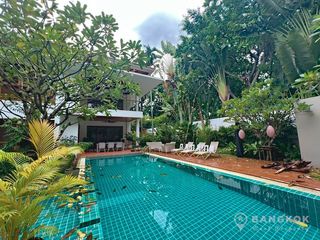 For sale 4 Beds house in Bang Na, Bangkok