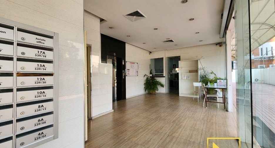 Wohnung zur Miete mit 3 Zimmer in Watthana, Bangkok