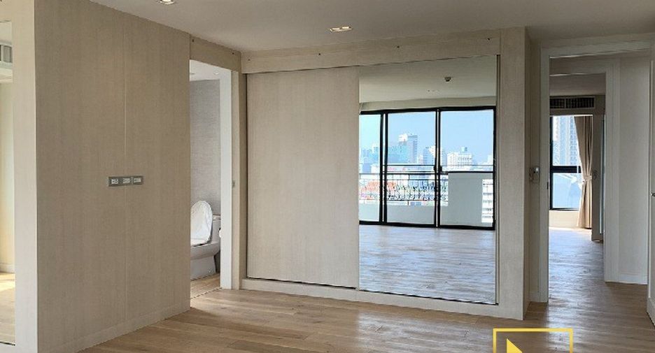Wohnung zur Miete mit 3 Zimmer in Watthana, Bangkok