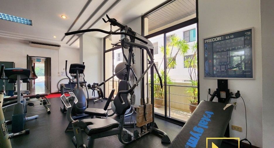 Wohnung zur Miete mit 3 Zimmer in Watthana, Bangkok