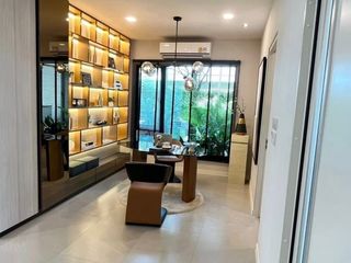 Casa en alquiler de 4 habitaciones en Bang Phli, Samut Prakan