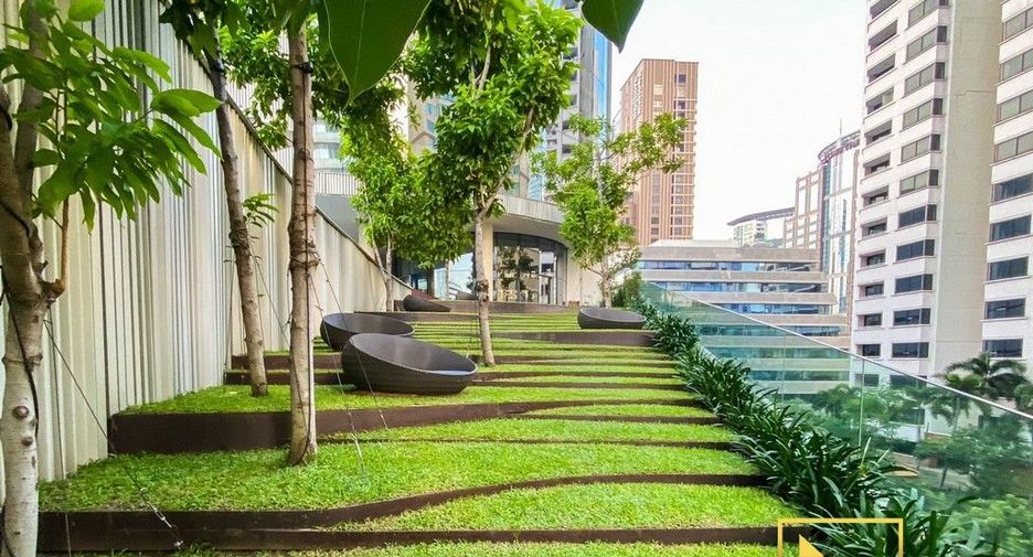 For rent 1 bed condo in Pathum Wan, Bangkok