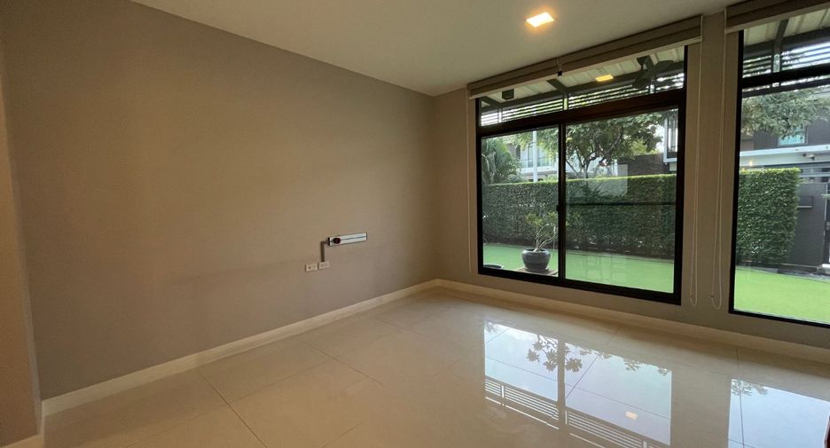 Haus zur Miete und zum Kauf mit 4 Zimmer in Bang Phli, Samut Prakan
