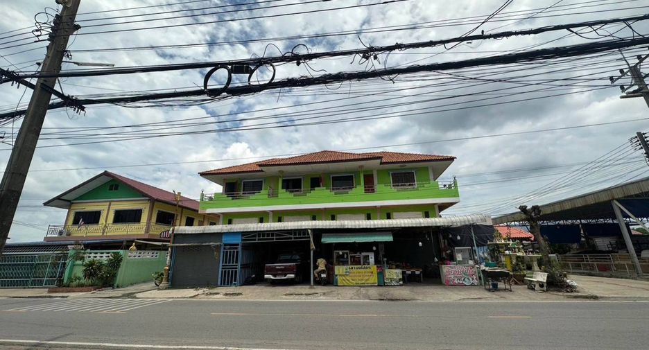 For sale 8 Beds retail Space in Krathum Baen, Samut Sakhon