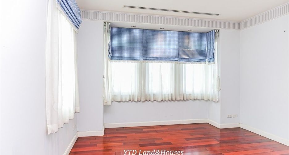 À vendre 3 chambres maison à Bang Phli, Samut Prakan