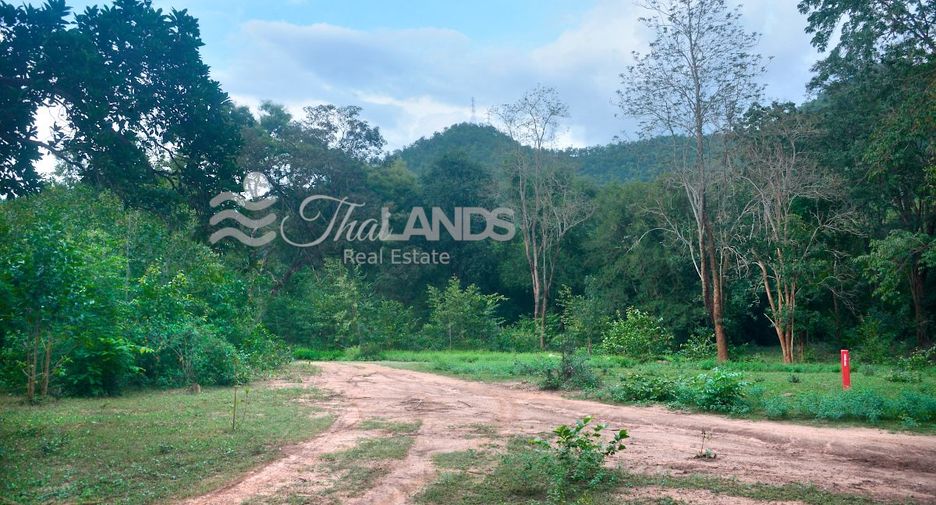 Grundstück zum Kauf in Si Sawat, Kanchanaburi