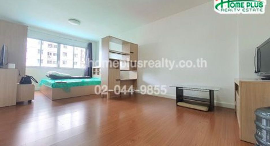 For sale 1 bed condo in Yan Nawa, Bangkok