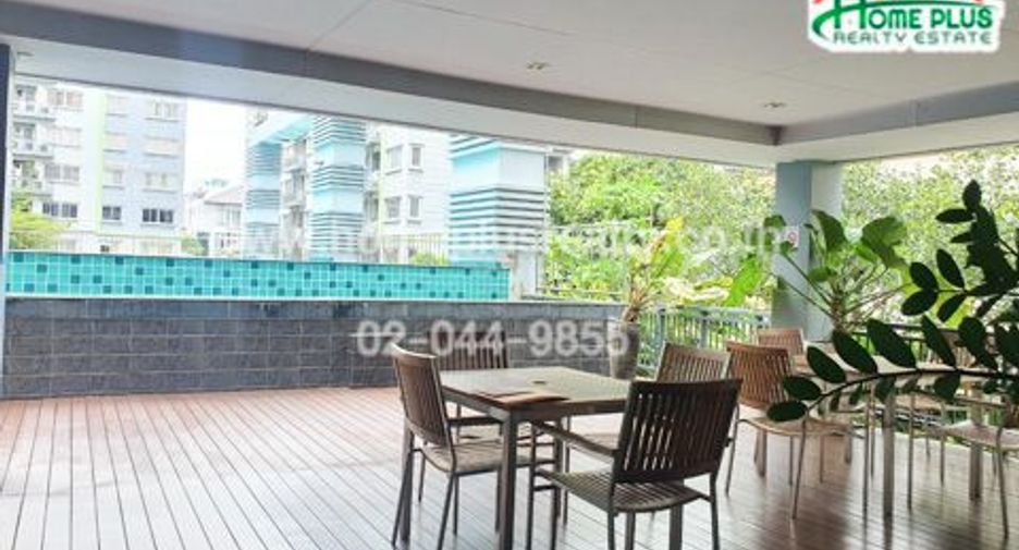 For sale 1 bed condo in Yan Nawa, Bangkok