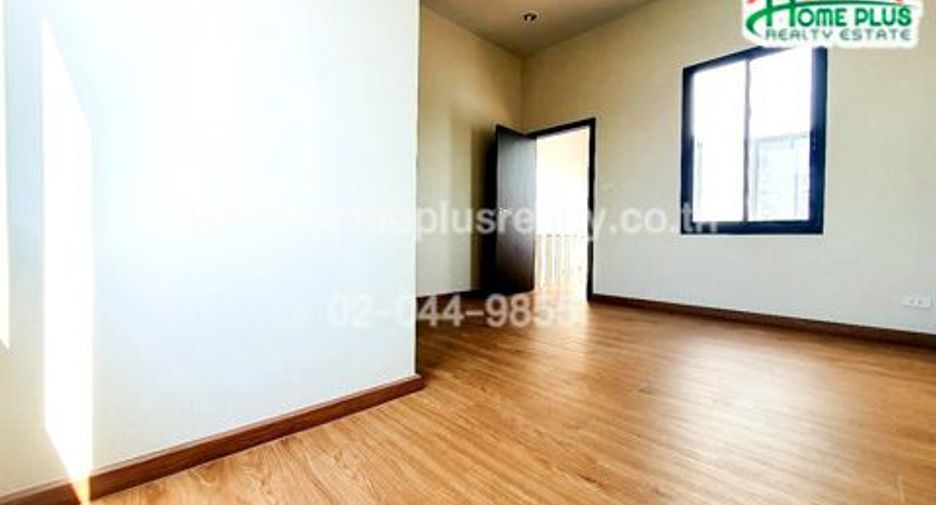 For sale 3 bedrooms house in Lak Si, Bangkok