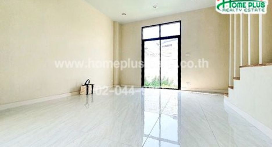 For sale 3 bedrooms house in Lak Si, Bangkok