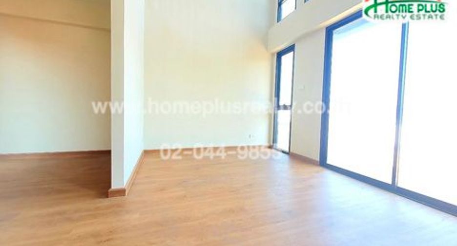 For sale 3 bedrooms house in Lak Si, Bangkok