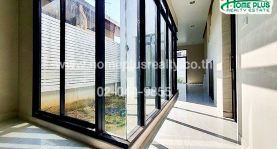 For sale 3 bedrooms house in Lak Si, Bangkok