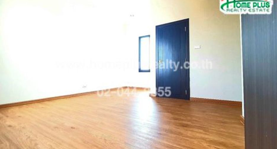 For sale 3 bedrooms house in Lak Si, Bangkok