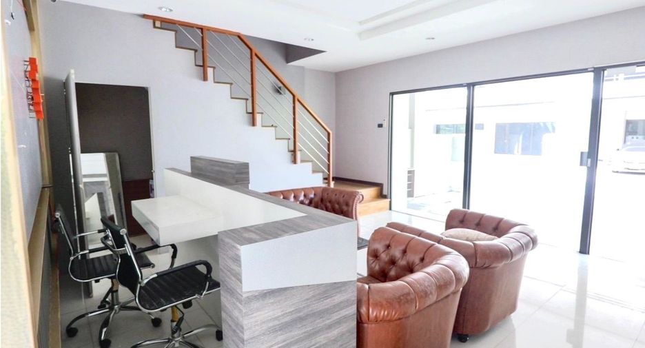 For sale 3 bed office in Bueng Kum, Bangkok