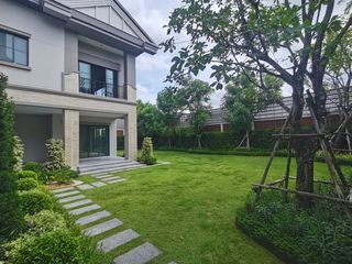 For sale 5 Beds house in Bang Khae, Bangkok