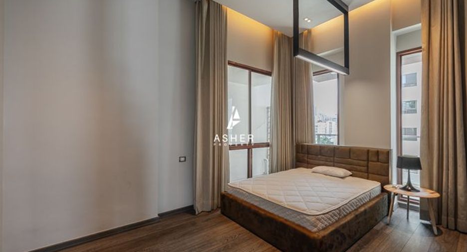 For rent 3 bedrooms condo in Khlong Toei, Bangkok