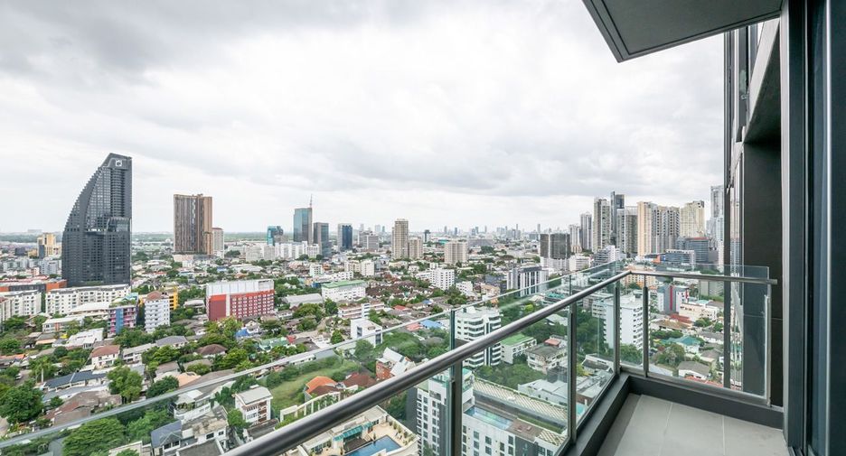 For rent 2 ベッドルーム condo in Khlong Toei, Bangkok