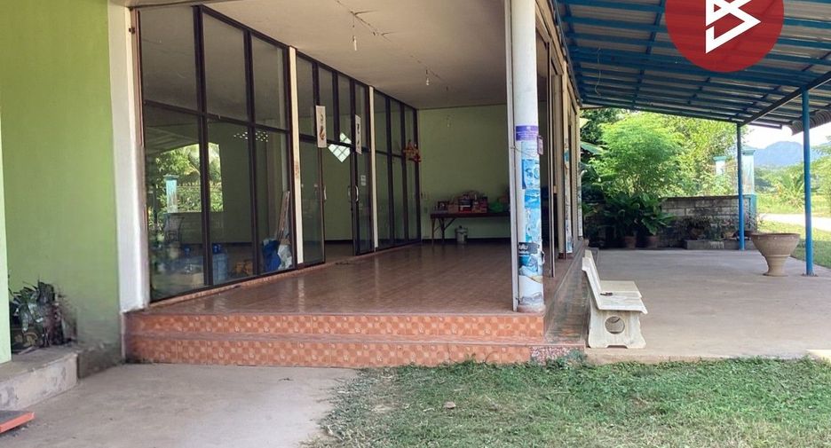 For sale 3 bed house in Tha Pla, Uttaradit