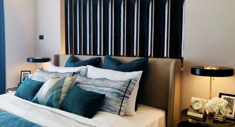 For sale 43 bedrooms apartment in Watthana, Bangkok