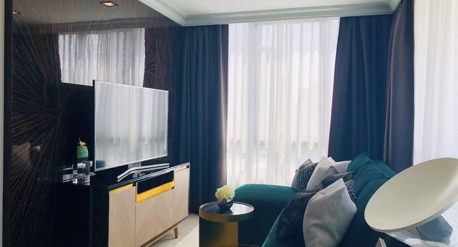 For sale 43 bedrooms apartment in Watthana, Bangkok