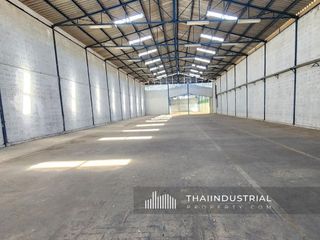 For rent warehouse in Sai Noi, Nonthaburi