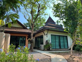 For sale 6 bed villa in Mueang Krabi, Krabi