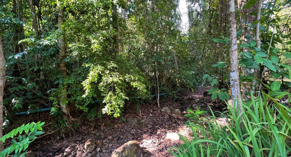 For sale 6 bed villa in Mueang Krabi, Krabi