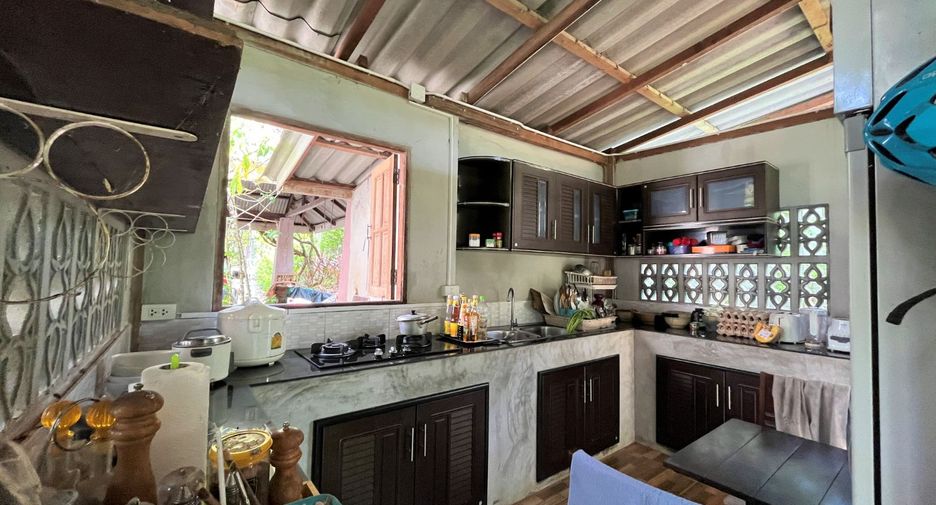 For sale 6 bed villa in Mueang Krabi, Krabi